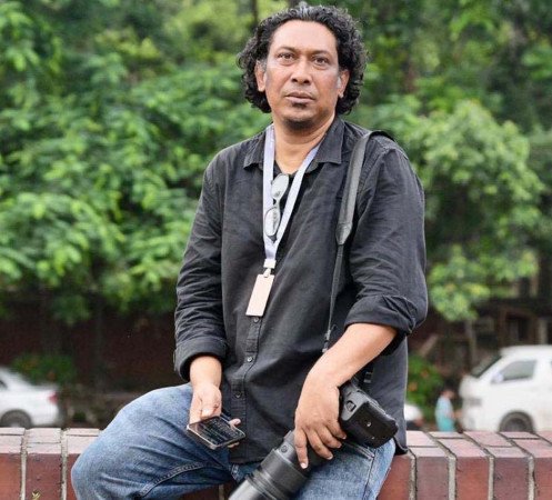 বিশ্বমঞ্চে বাংলাদেশের দৃশ্যপট: মানবাধিকার ও ইতিহাসের নির্ভীক দলিল নির্মাতা মুনির উজ জামান