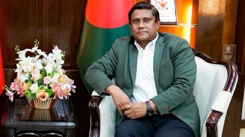 এক সুতোয় প্রশাসন ও সেনাবাহিনী: সমৃদ্ধ বাংলাদেশের নতুন সমীকরণ